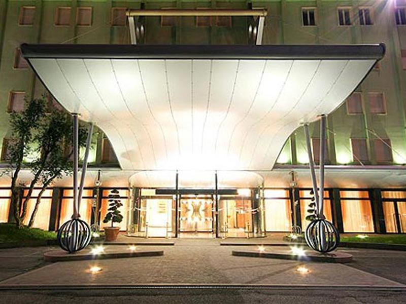 Western Turismo